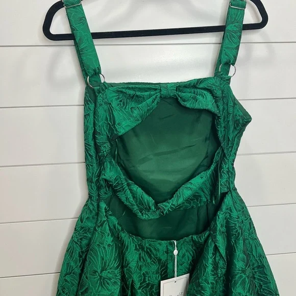 Bright Green Jacquard Midi Dress Pleated Skirt Back Bow Detail. Size Large. NWT. - Picture 11 of 15